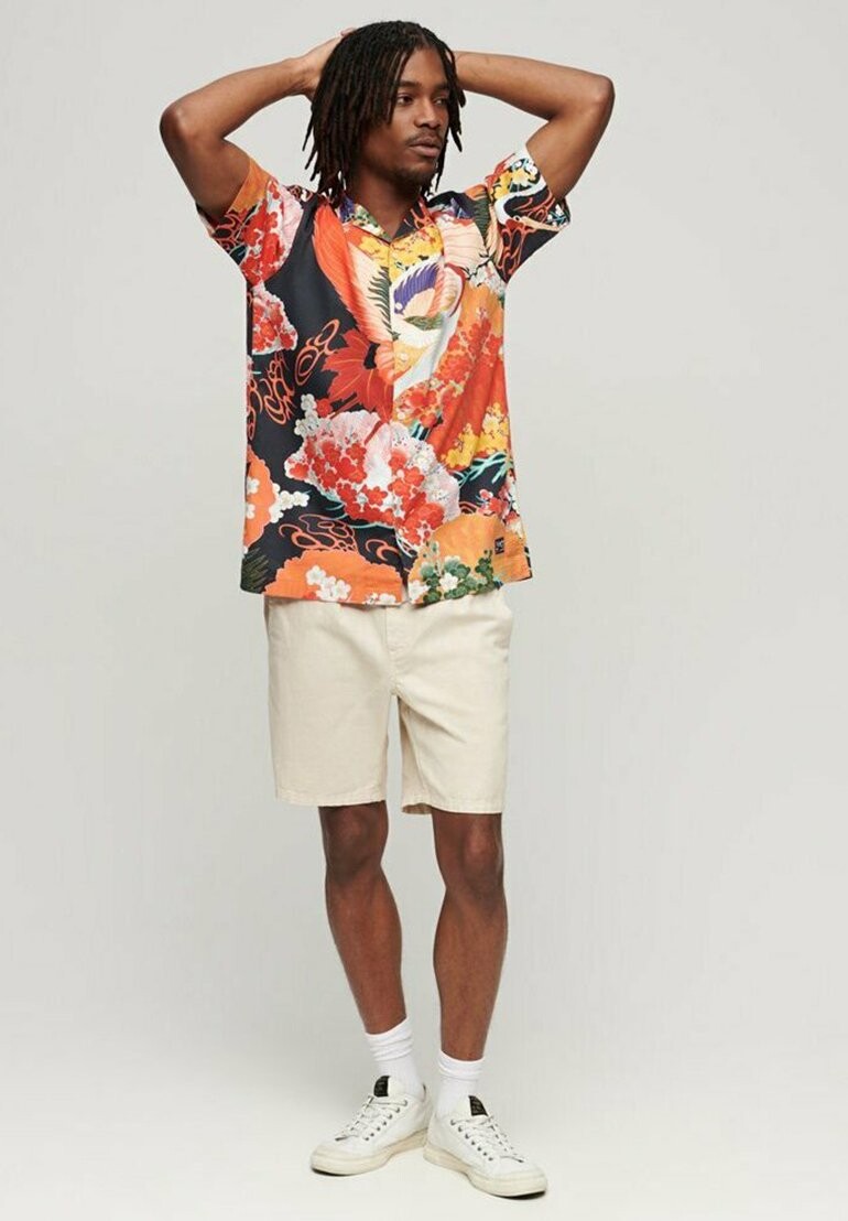 

Рубашка HAWAIIAN RESORT Superdry, цвет momotose red mix print