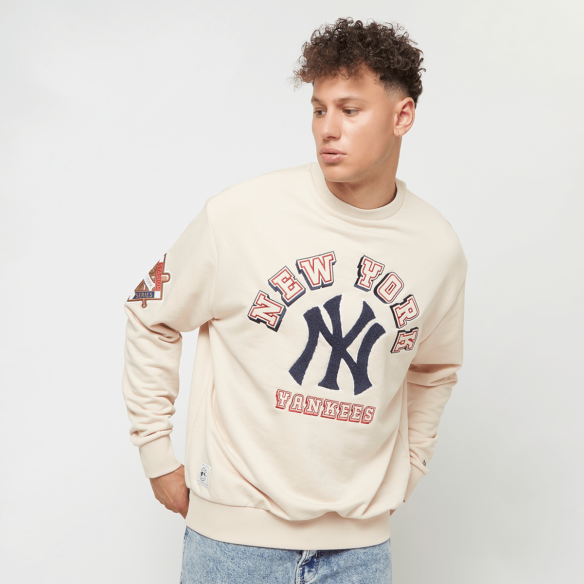 

Толстовка New Era World Series Oversized Crew New York Yankees, бежевый