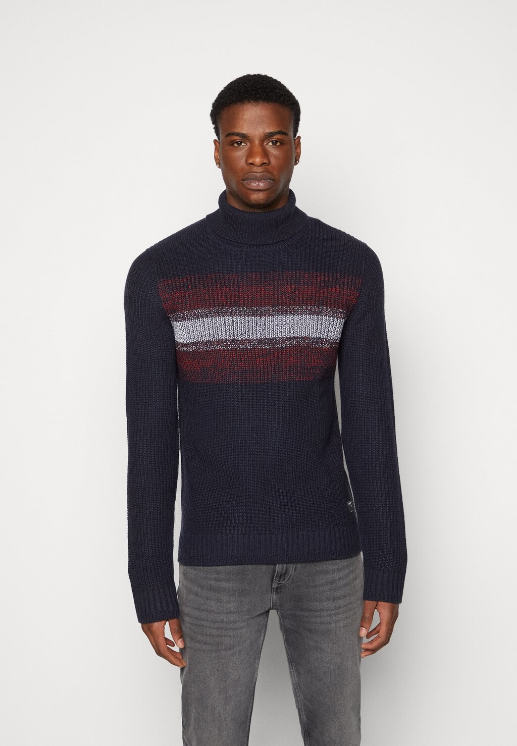 

Свитер Jack & Jones