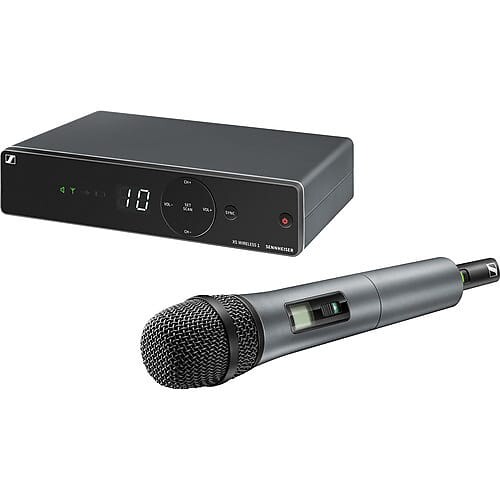 

Вокальный комплект AKG P170 Small Diaphragm Cardioid Condenser Microphone