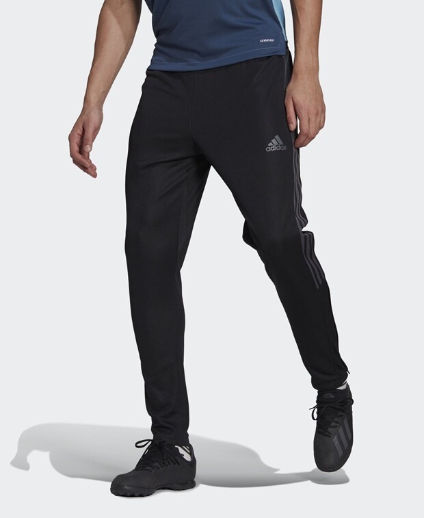 

Тренировочные штаны adidas, черный