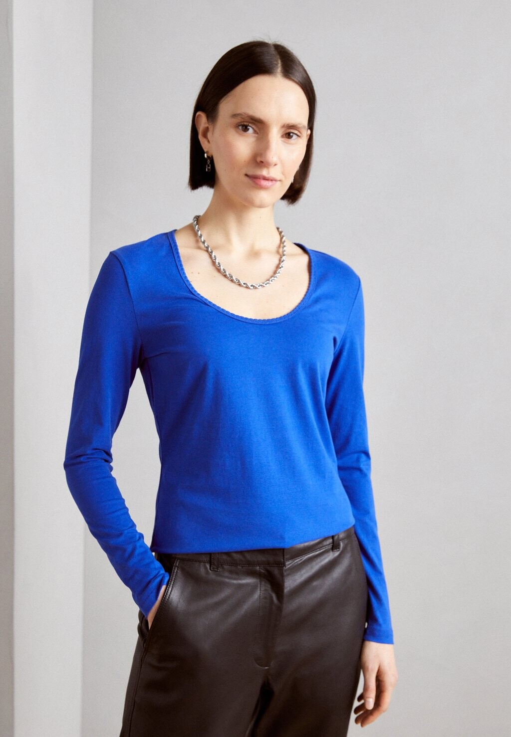 

Рубашка с длинным рукавом Esprit, цвет bright blue