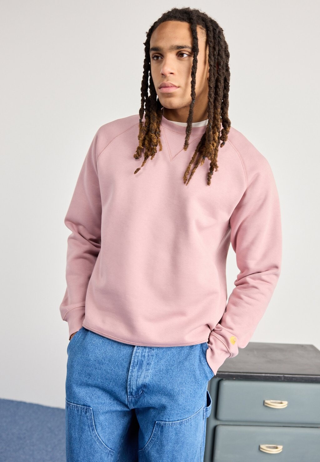 

Толстовка CHASE Carhartt WIP, цвет glassy pink / gold