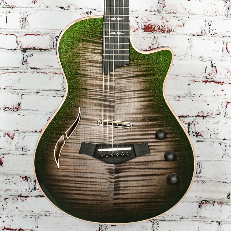 

Электрогитара Taylor - Custom #33 - T5z - Hollowbody Electric-Acoustic Hybrid Guitar - Figured Big Leaf Maple/Urban Ash - w/ Deluxe Hardshell Case - x3113