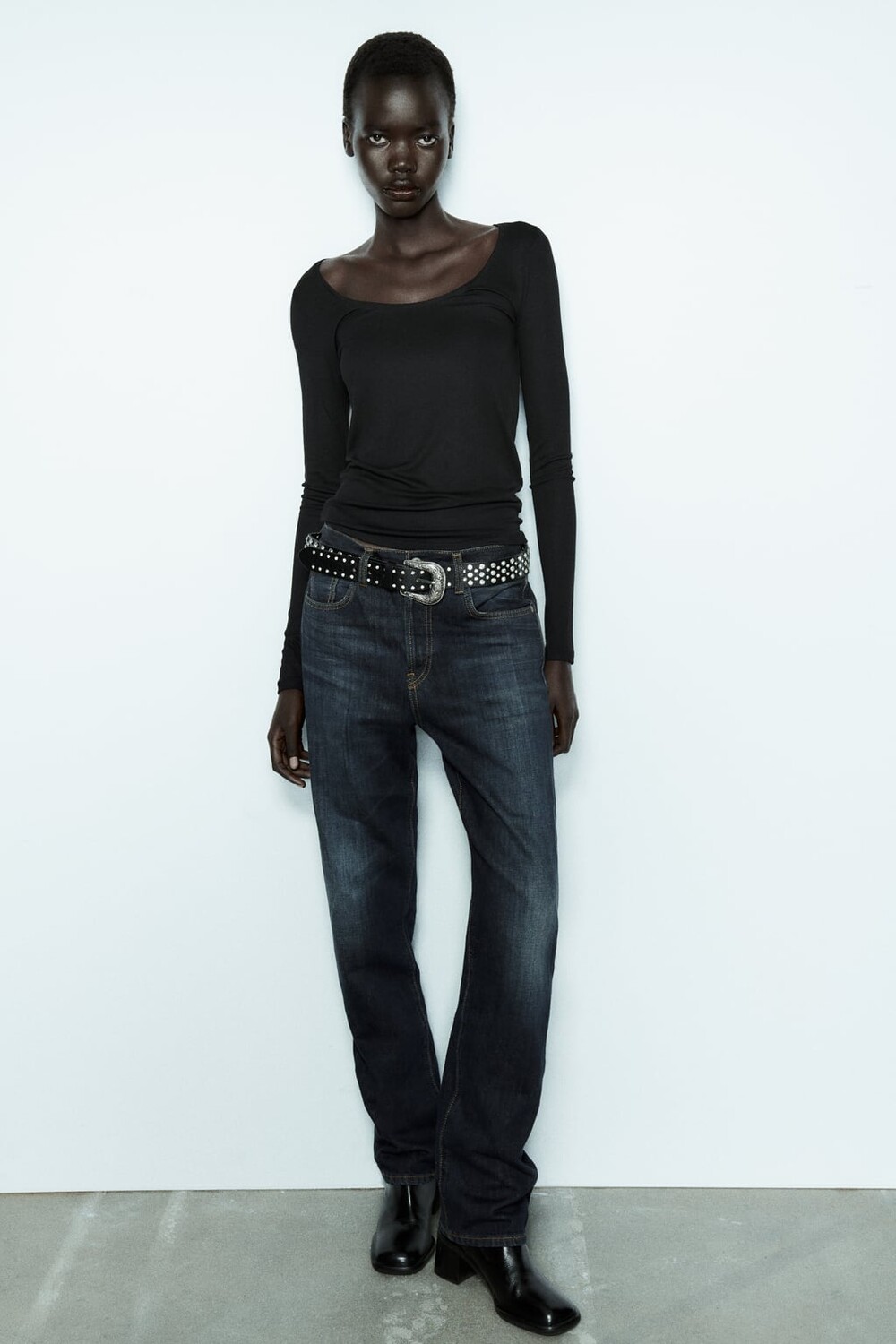 

Мягкая футболка в рубчик ZARA, черный