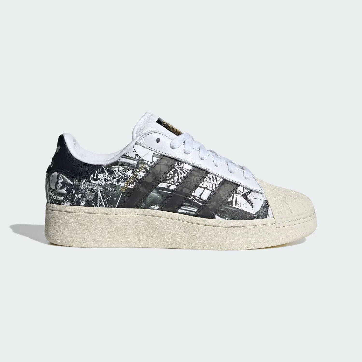 

Кроссовки Star Wars Superstar XLG Nanzuka Adidas, цвет Graphite Heather/Core Black/Gold Metallic
