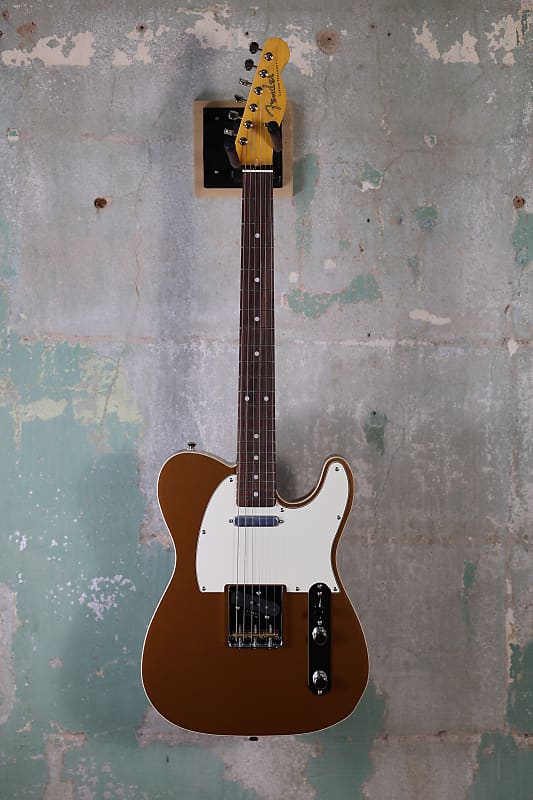 

Электрогитара Fender JV Modified '60s Custom Telecaster Electric Guitar - Firemist Gold