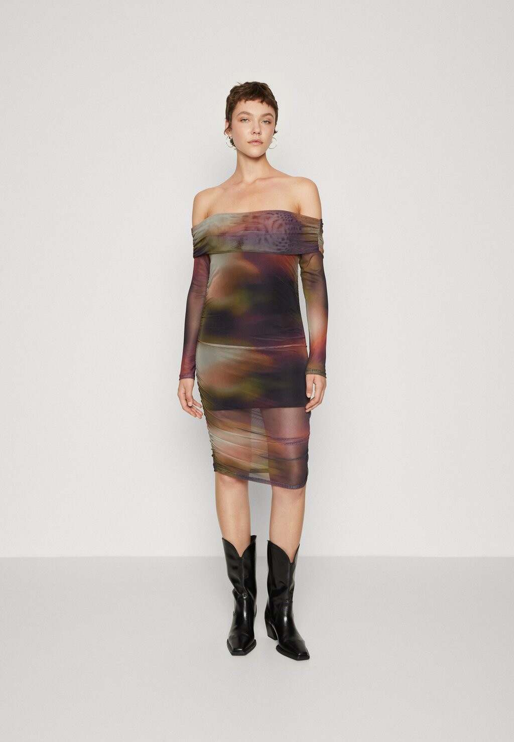 

Элегантное платье Vmlia Off Shoulder Dress Vero Moda, цвет blackberry cordial