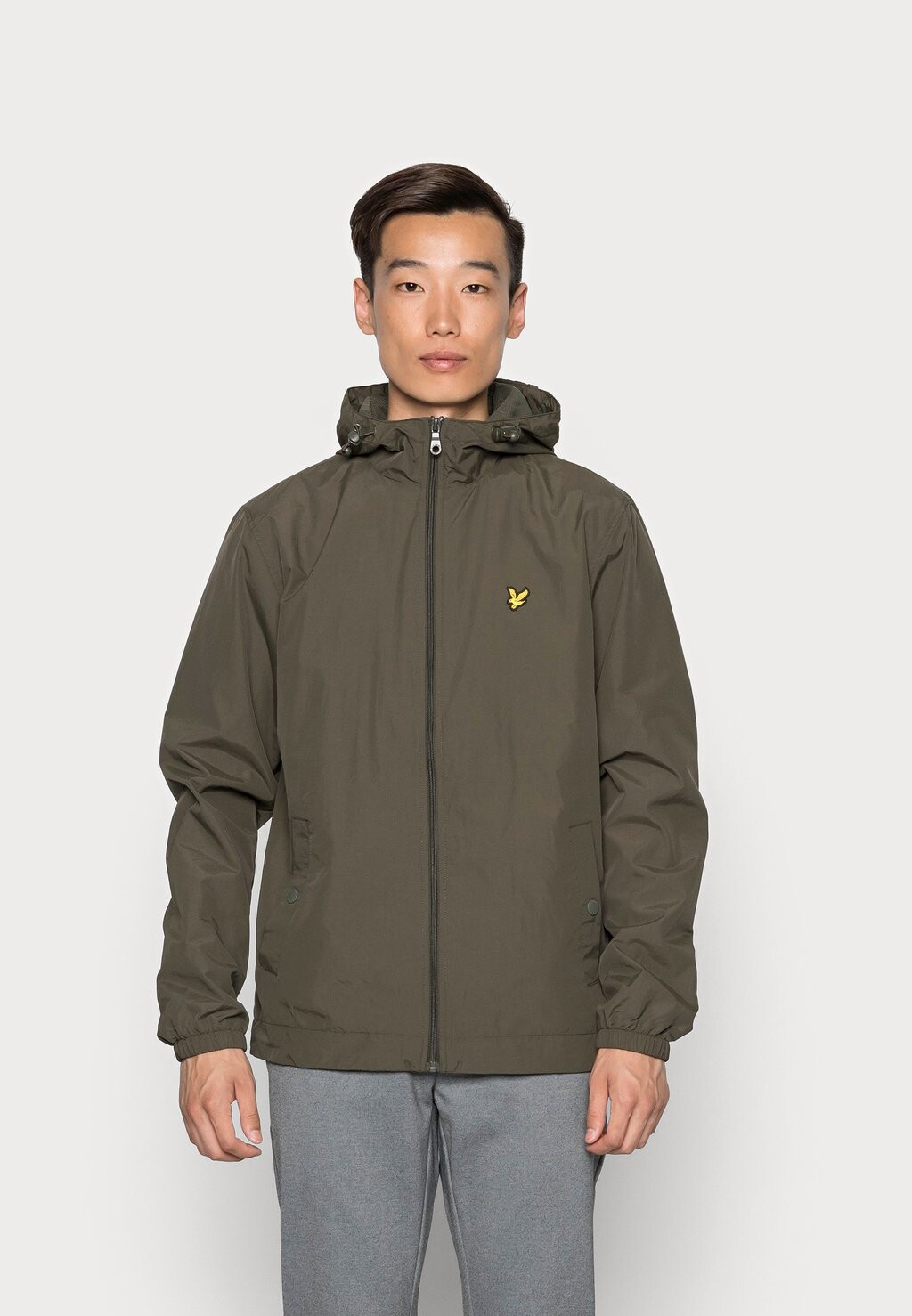 

Легкая куртка Lyle & Scott
