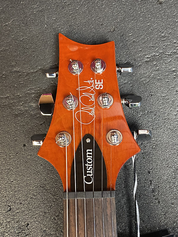 

Электрогитара PRS SE Custom 24 Electric Guitar in Vintage Sunburst