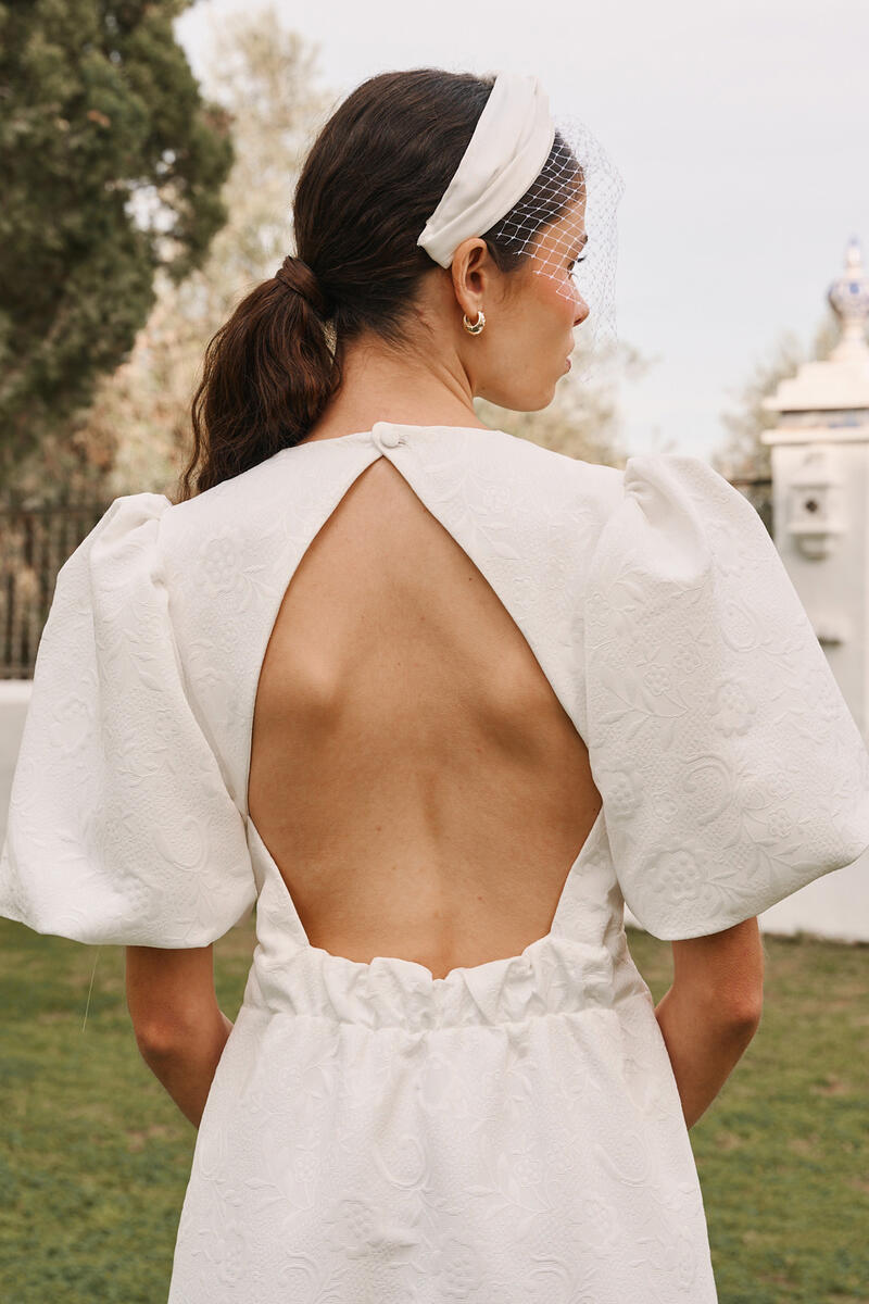 свадебное платье с открытой спиной бальное платье с открытыми плечами тюлевая аппликация свадебное платье в арабском стиле дубая свадеб Камелия свадебное платье Polín Et Moi, белый