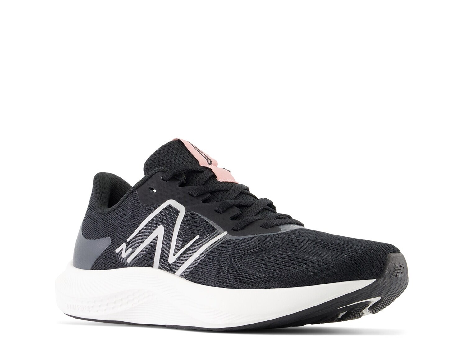

Кроссовки New Balance DynaSoft Pro Run V2, черный/белый