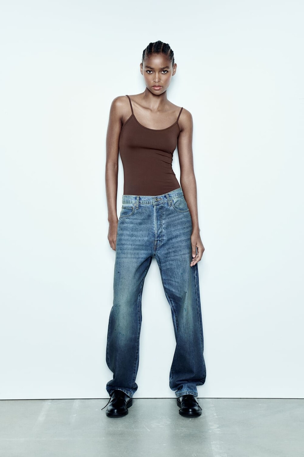 

Топ из полиамида на тонких бретелях ZARA, коричневый