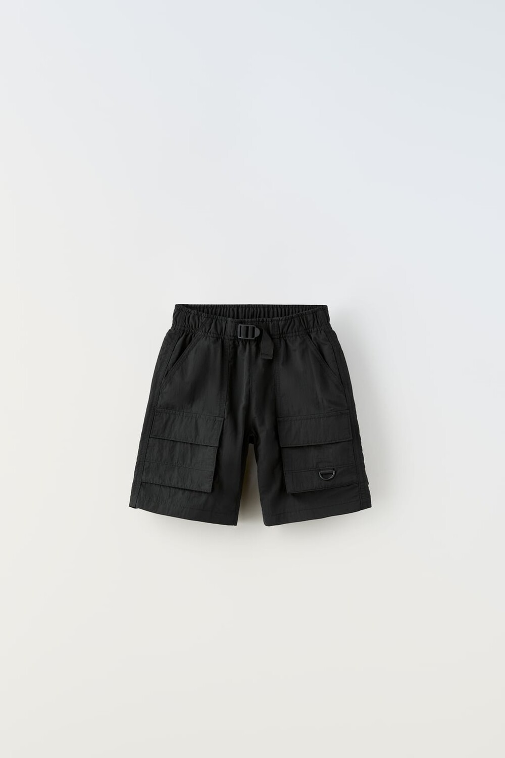 

Шорты-бермуды из нейлона ZARA, черный