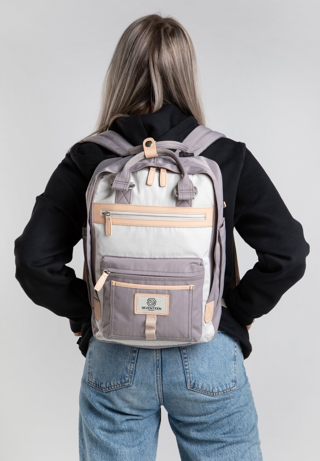 

Рюкзак SEVENTEEN LONDON