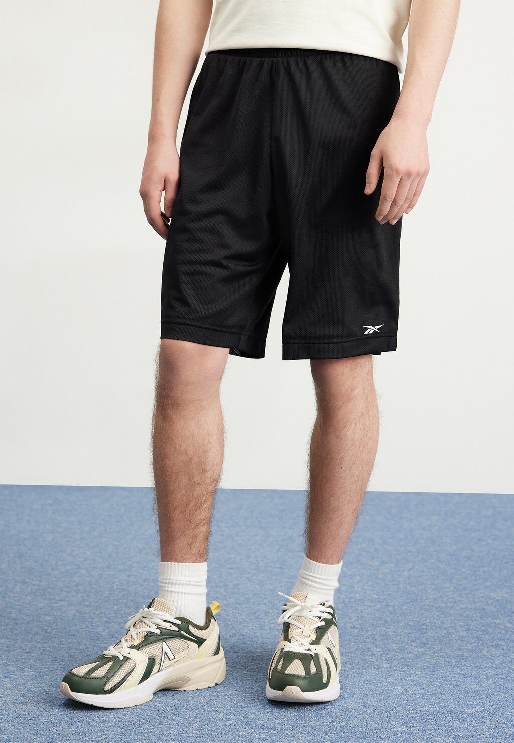 

Спортивные брюки Open Hole Short Reebok, черный