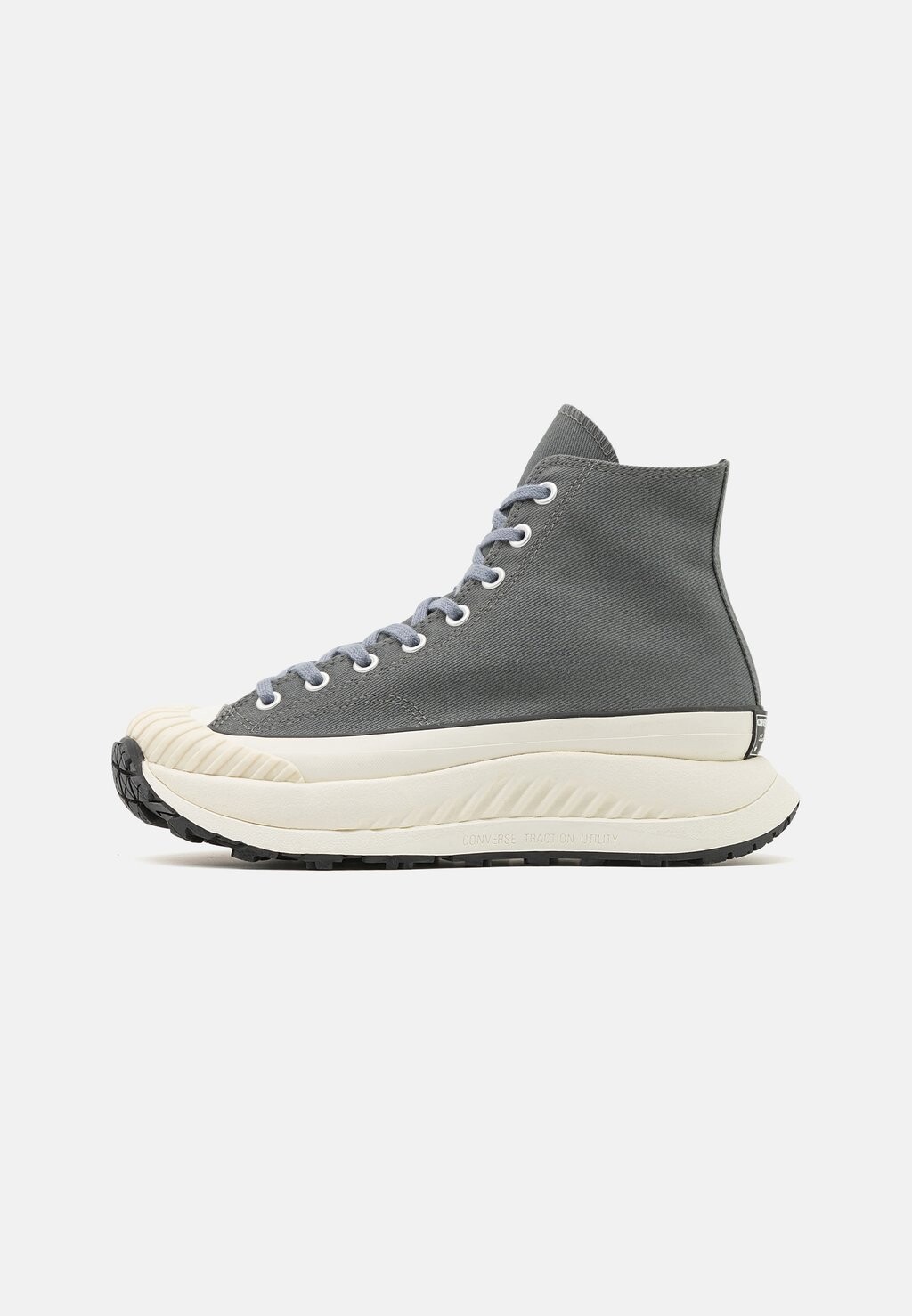 

Высокие кроссовки Converse