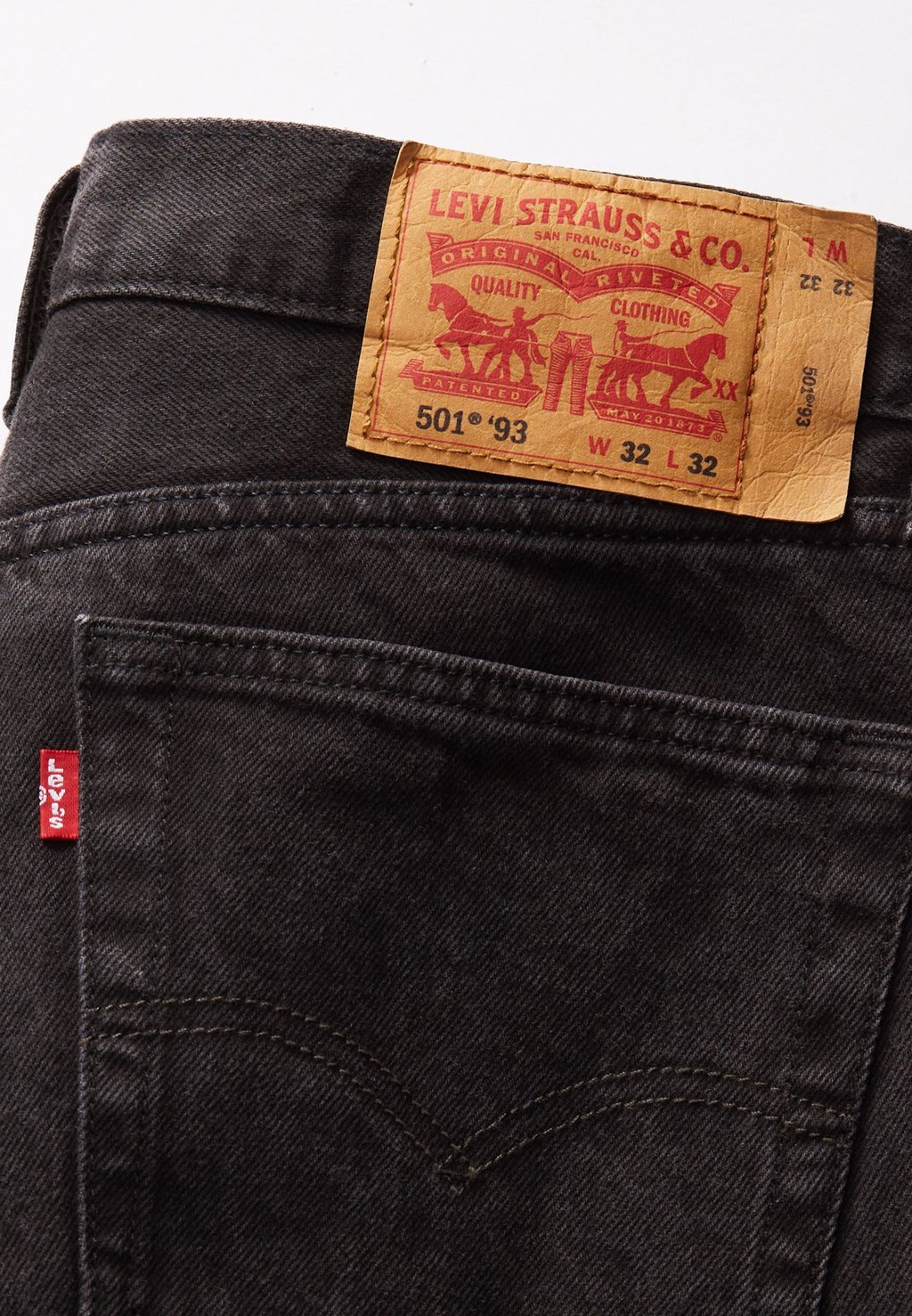 

Прямые джинсы 501® Levi's, черный деним