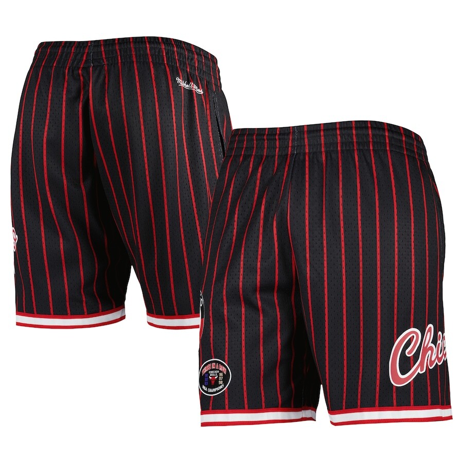 

Шорты Mitchell & Ness Chicago Bulls, черный