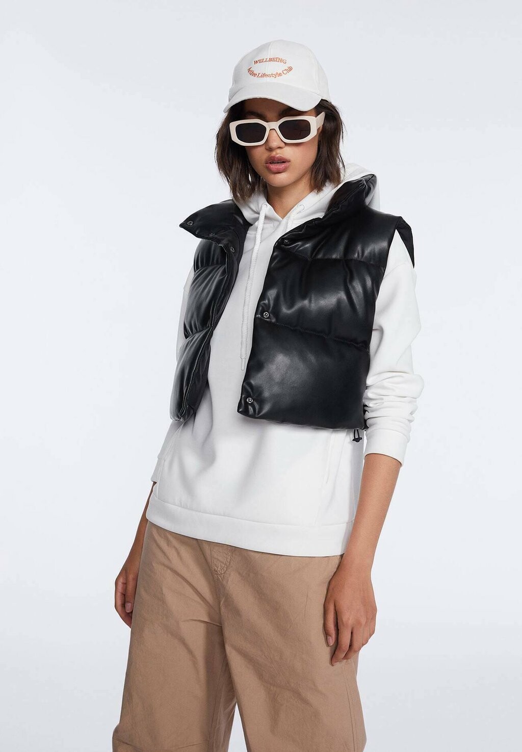 

Жилет Stradivarius