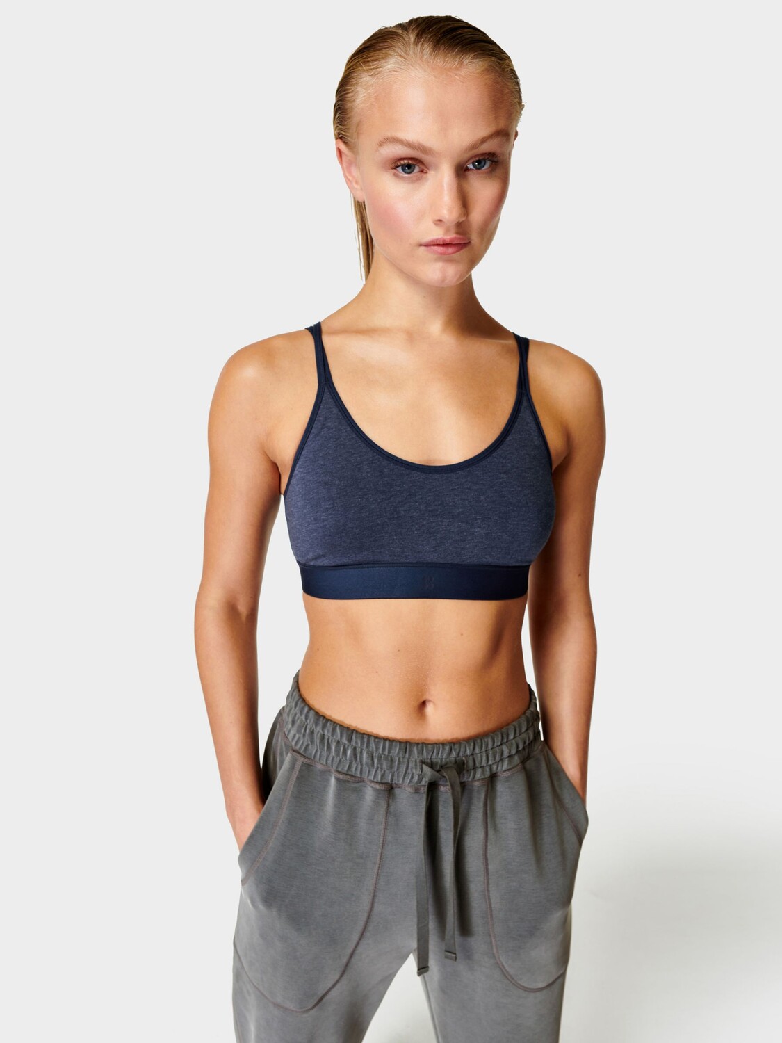 

Мягкий хлопковый бюстгальтер без косточек Sweaty Betty Sundown, темно-синий, вереск