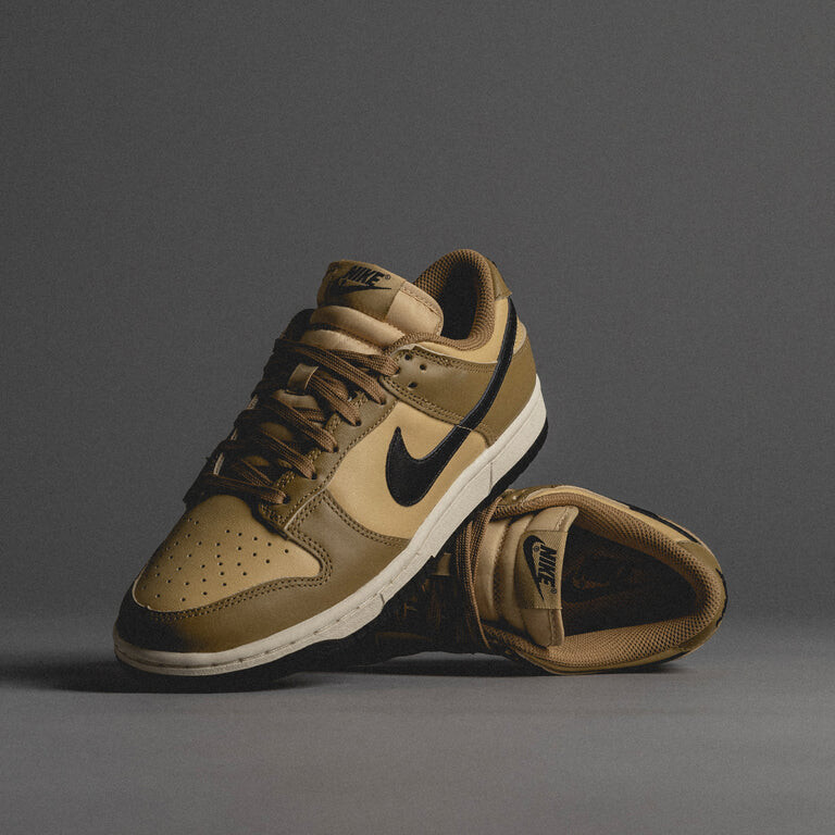 

Кроссовки Wmns Dunk Low Nike, черный