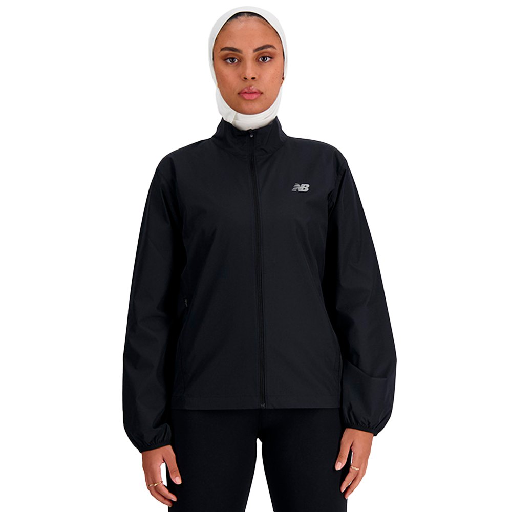 Куртка New Balance Sport Essentials, черный