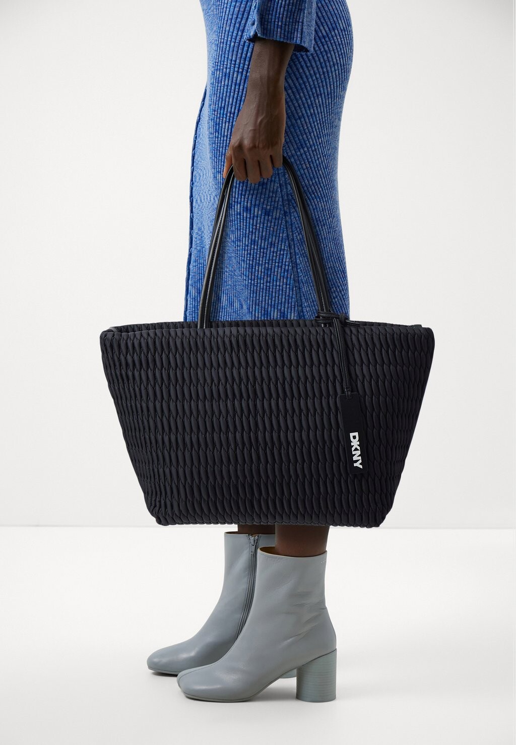 

Сумка для покупок MACK DKNY, черный