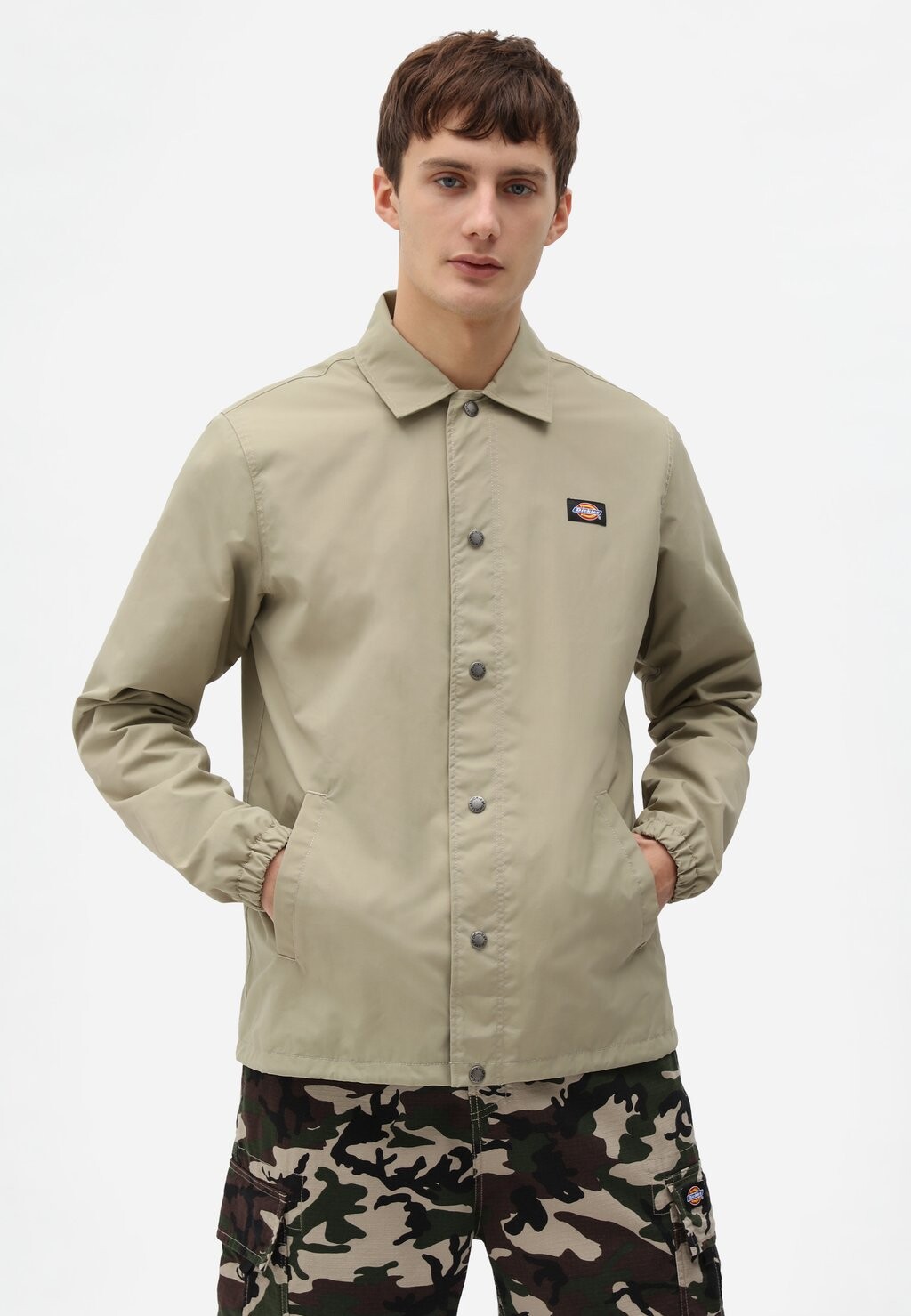

Легкая куртка Dickies