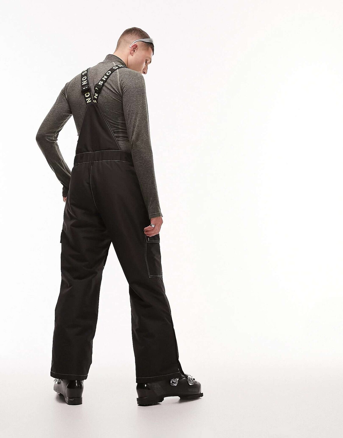 

Черный лыжный комбинезон прямого кроя Topman Sno