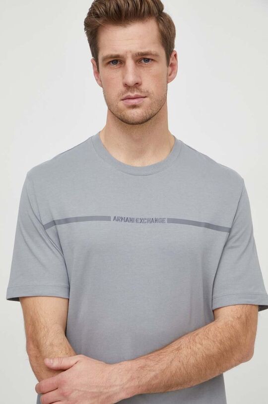 

Хлопковая футболка Armani Exchange, серый
