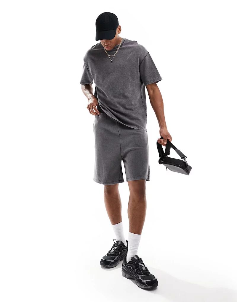 Комбинированные спортивные шорты оверсайз серого цвета ADPT