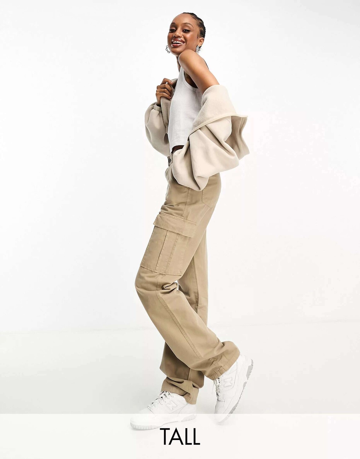 

Брюки карго прямого кроя Stradivarius Tall
