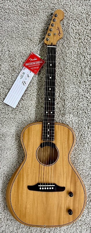 

Акустическая гитара Fender Highway Series Acoustic Electric Mahogany Parlor Performance Guitar w/Bag
