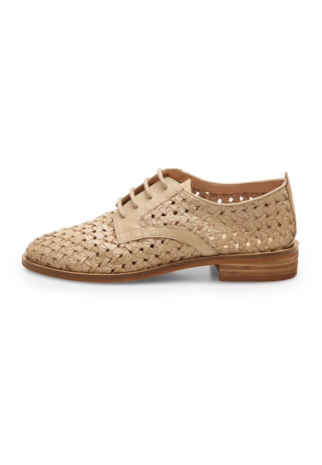 

Спортивные туфли на шнуровке Bata, цвет beige