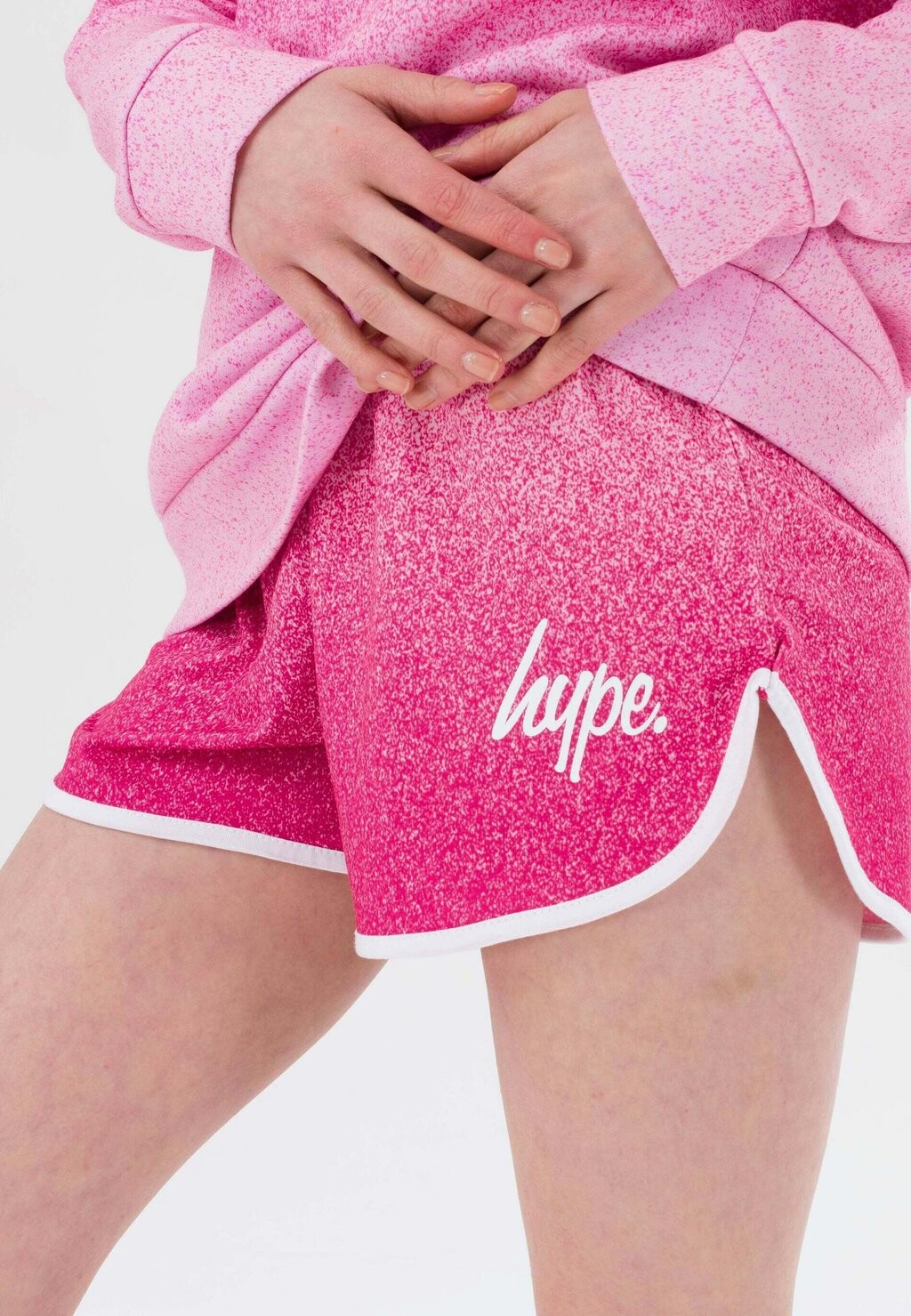 

Шорты SPECKLE FADE SCRIPT Hype, цвет pink