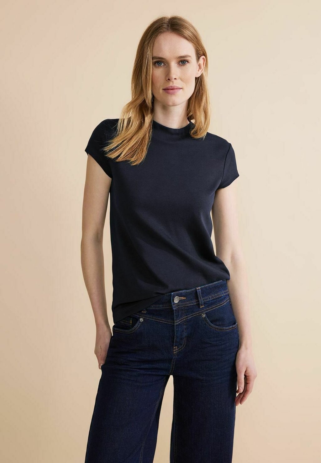 

Футболка базовая BASIC Street One, цвет blau