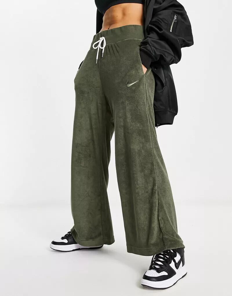 

Широкие брюки карго цвета хаки Nike Terry