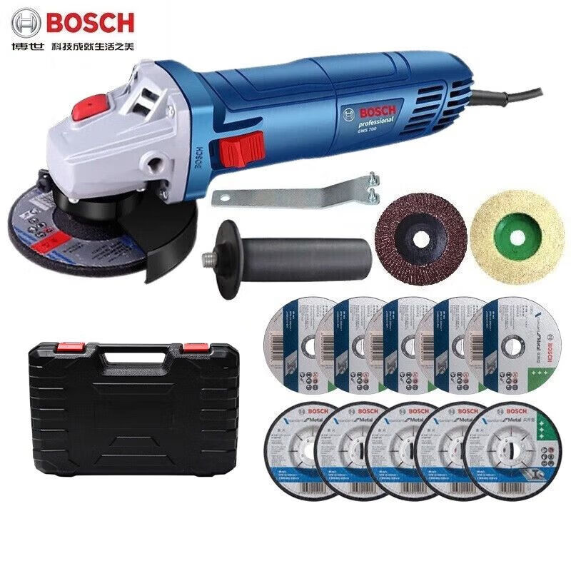 Угловая шлифовальная машина Bosch GWS700 + кейс, насадки