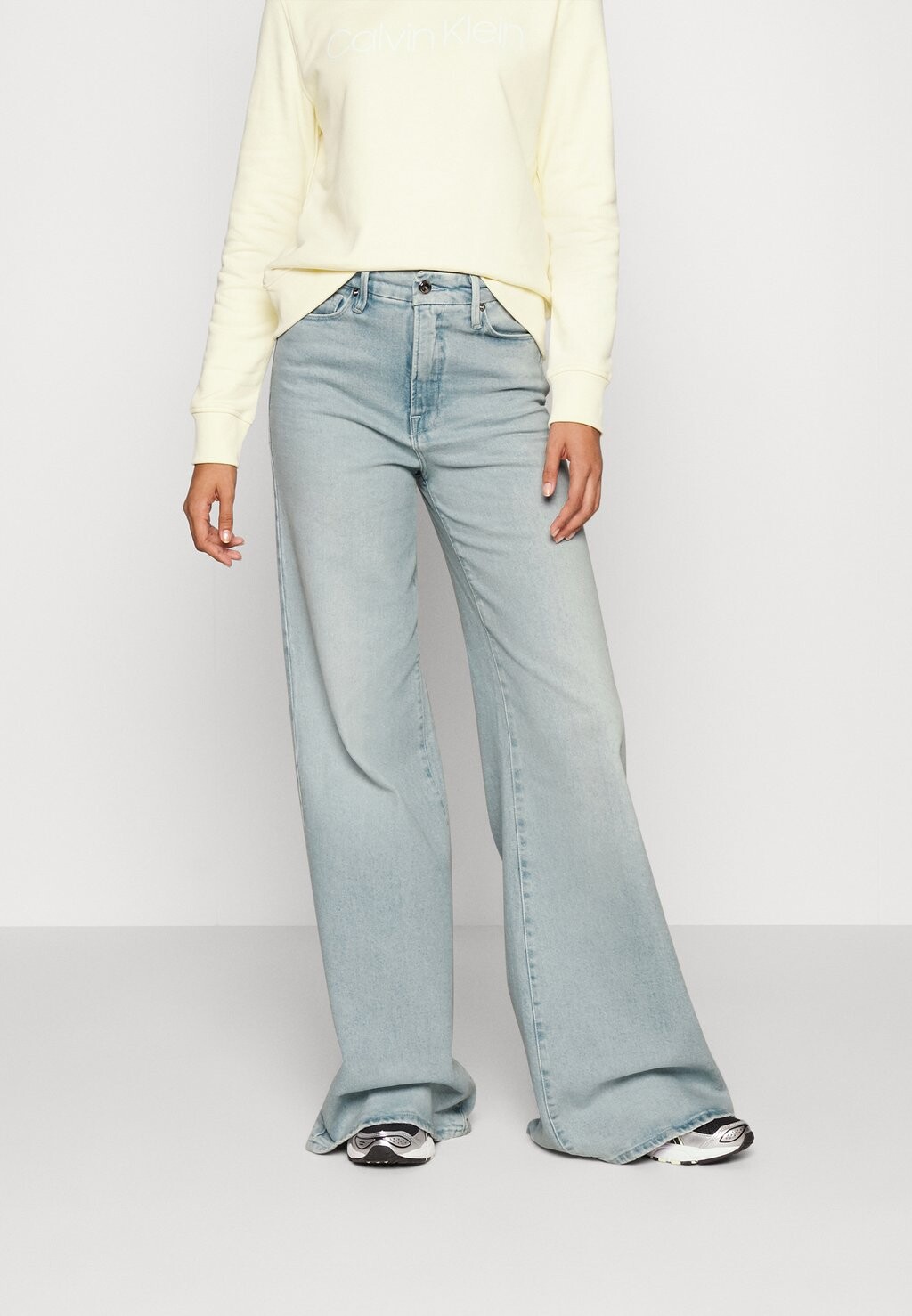 

Джинсы Bootcut Good American, синий