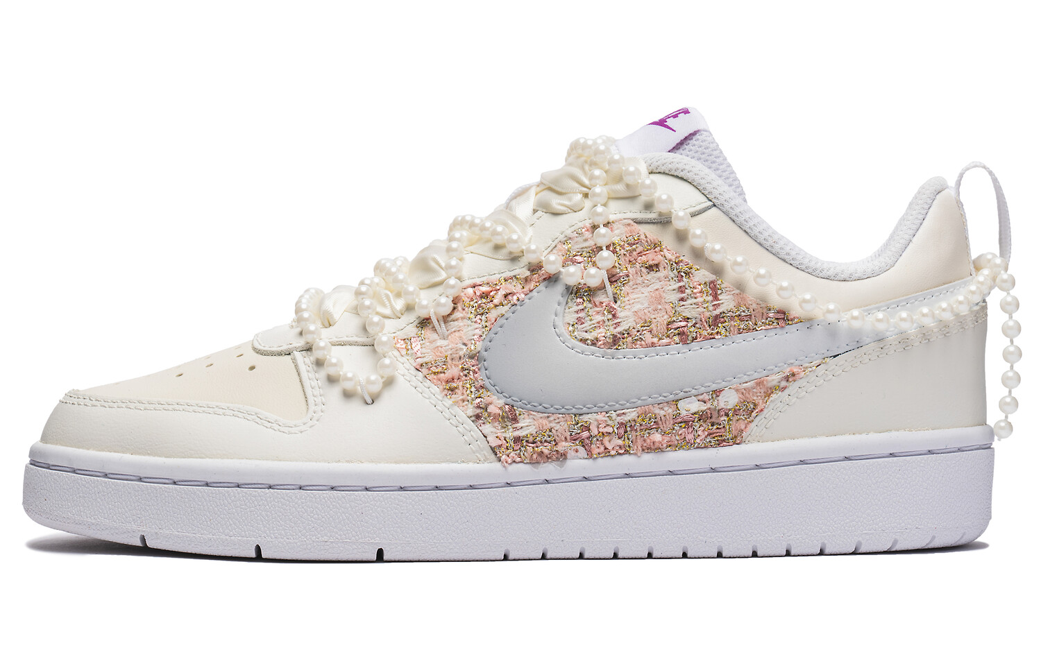 

Женские кроссовки для скейтбординга Nike Court Borough, Off-white