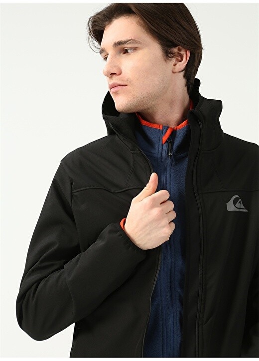 

Куртка Quiksilver