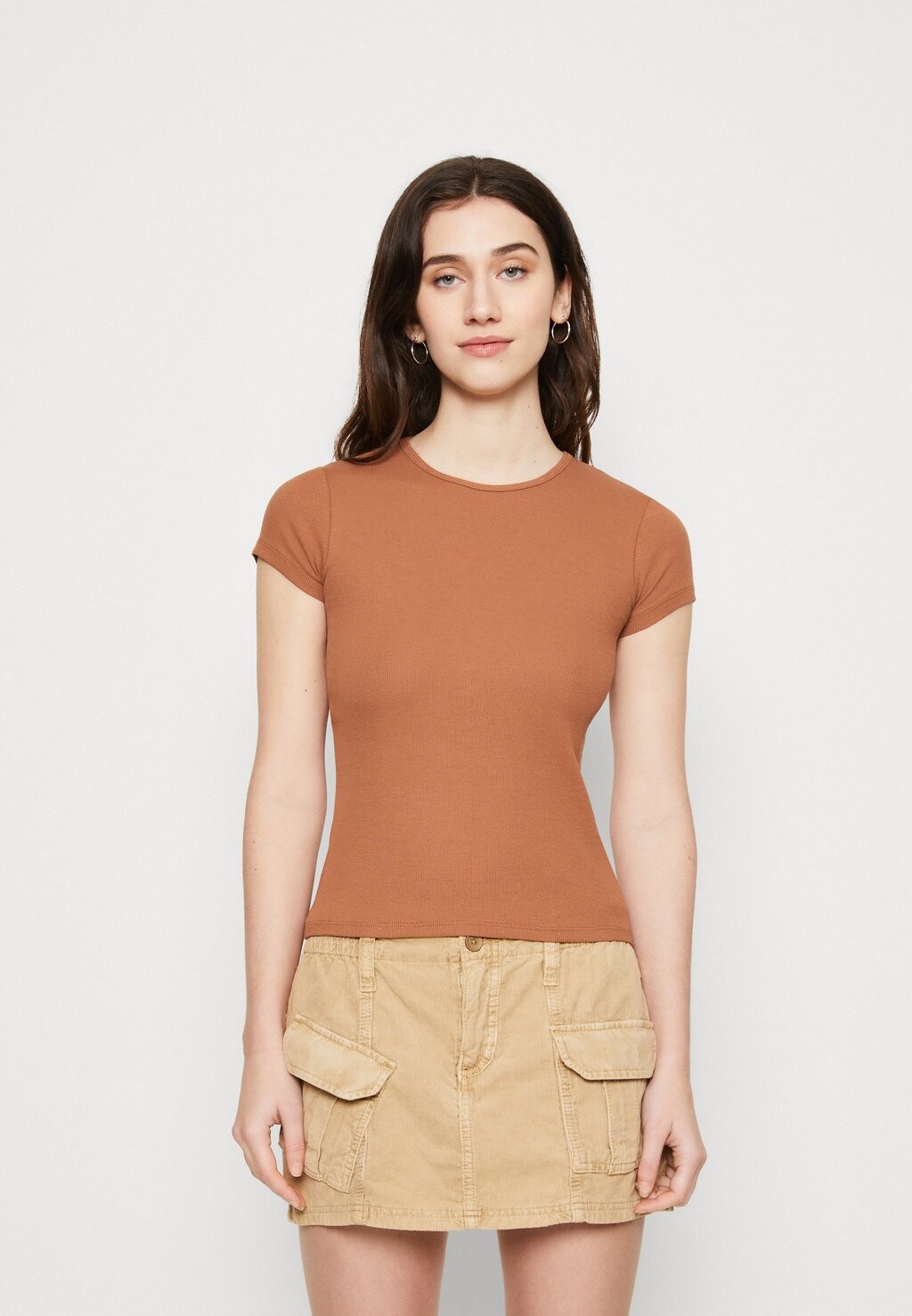 

Базовая футболка Cotton On, Коричневый