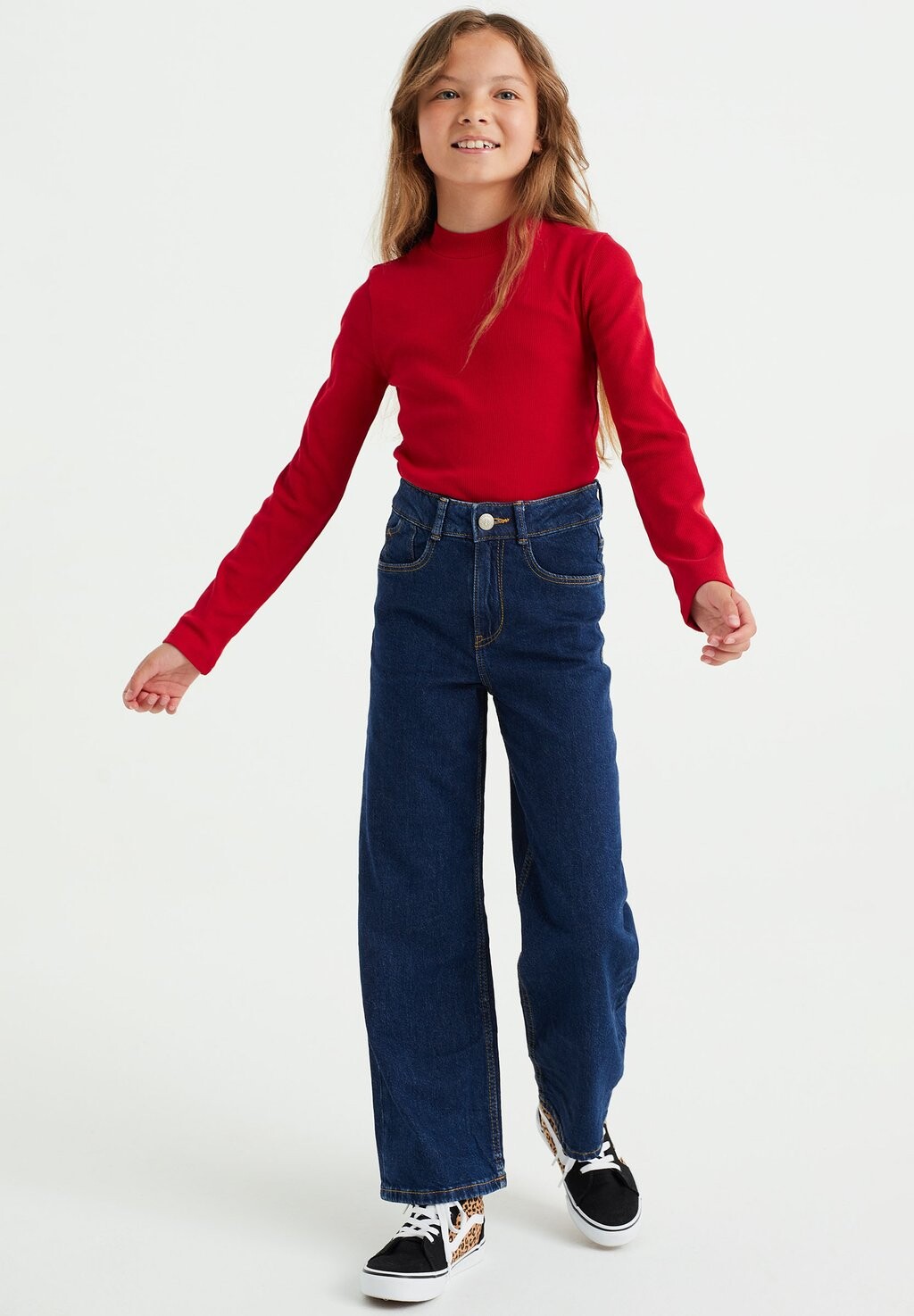 

Футболка с длинным рукавом WE Fashion, красная, Красный