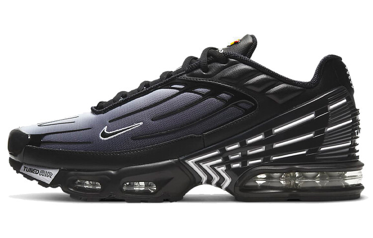 

Nike Air Max Plus 3 черный белый