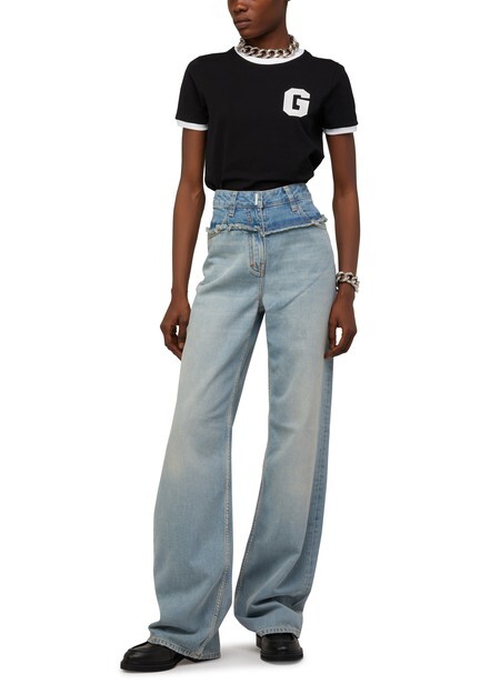 

Джинсы Givenchy