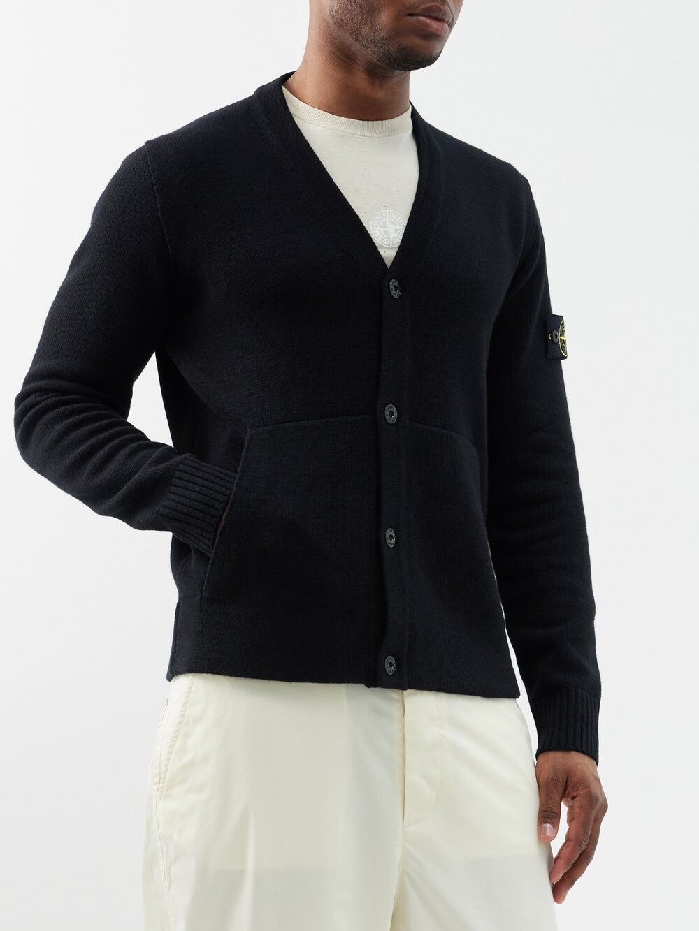 

Кардиган из натуральной шерсти с нашивкой-логотипом Stone Island, черный