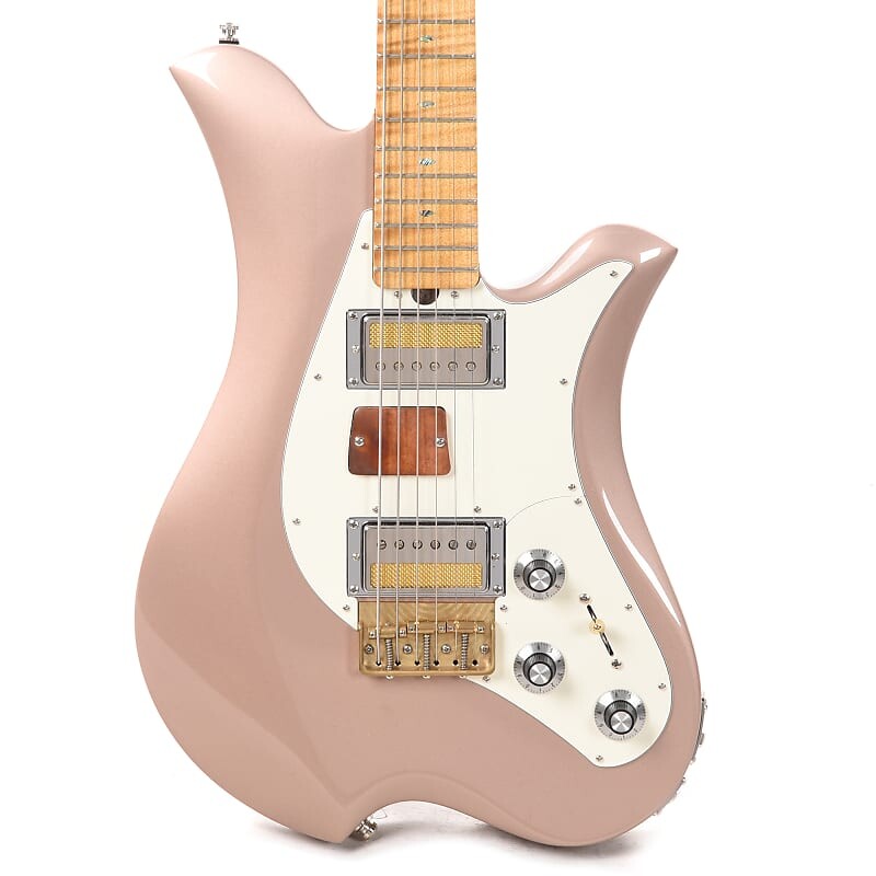 

Электрогитара Bacci Leonardo Dual Output Baritone Rose Gold