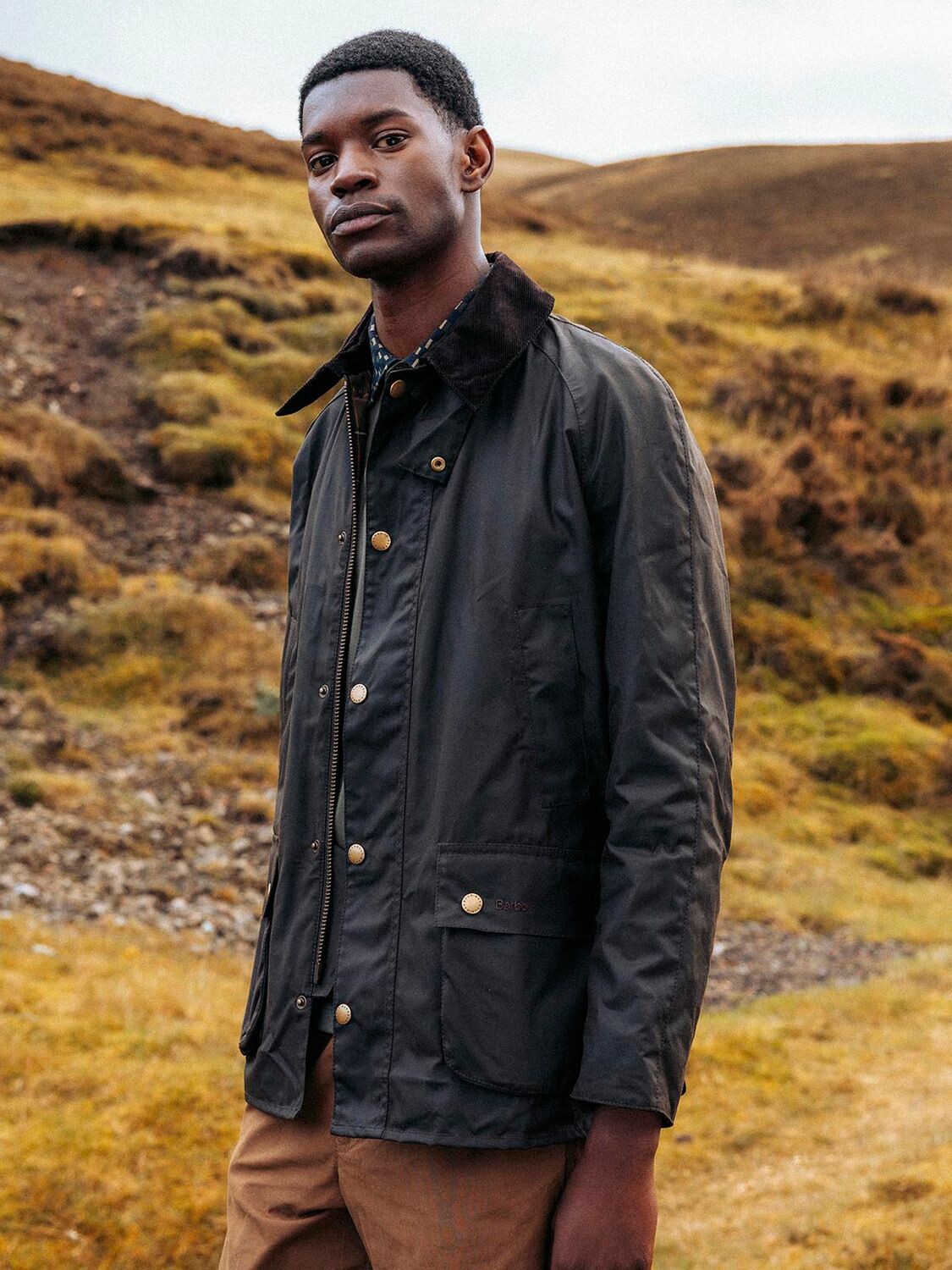 

Полевая куртка Ashby из вощеного хлопка Barbour, оливковое, Зеленый