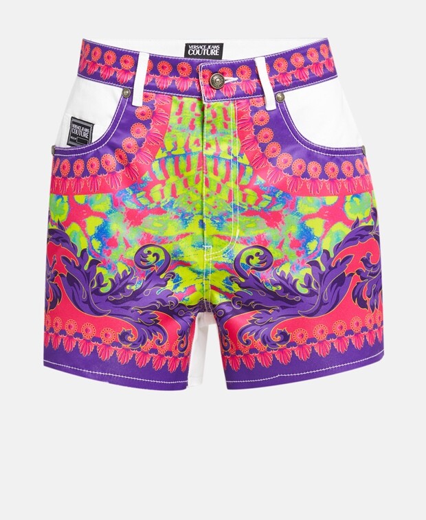 

Джинсовые шорты Versace Jeans Couture, зеленое яблоко